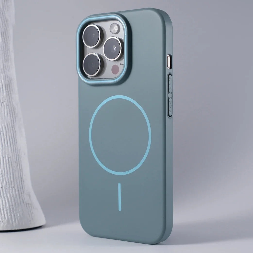 iPhone Matte Ultra-Thin Magnetic Wireless Charger Translucent Cove