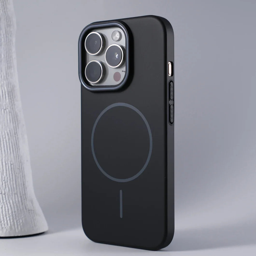 iPhone Matte Ultra-Thin Magnetic Wireless Charger Translucent Cove